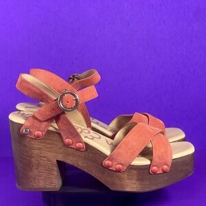 Women's Suede Platform Sandals in Coral